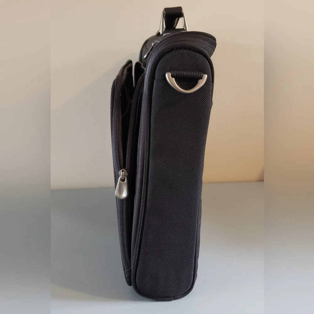 Briggs & Riley Travelware Laptop Bag Briefcase